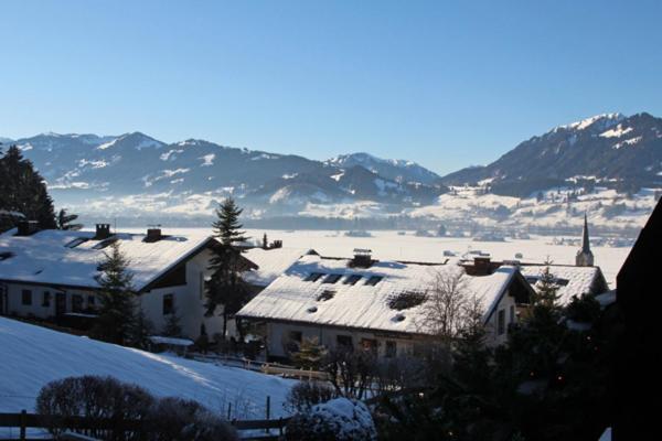 Chaletwohnung Allgaeutraum In Ruhiger Lage Von Burgberg Unterhalb Vom Gruenten Bagian luar foto